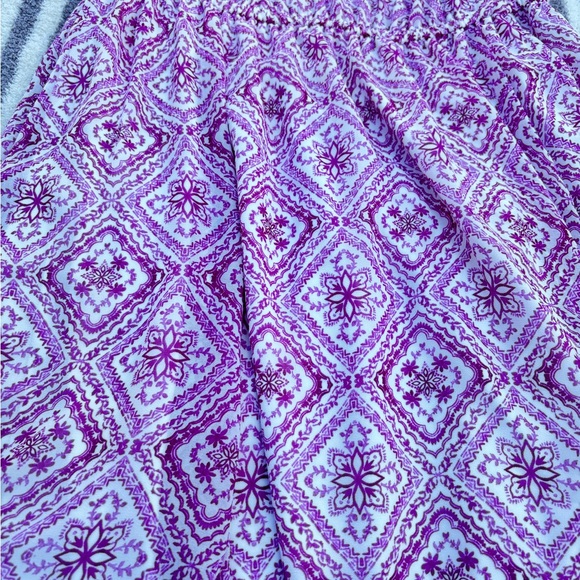 Torrid Berry Floral medallion chiffon dress RARE SOLD - Picture 4 of 7